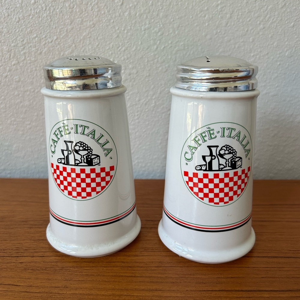 VTG 80s Caffe Italia Salt and Pepper Shakers: Dining & Home Decor